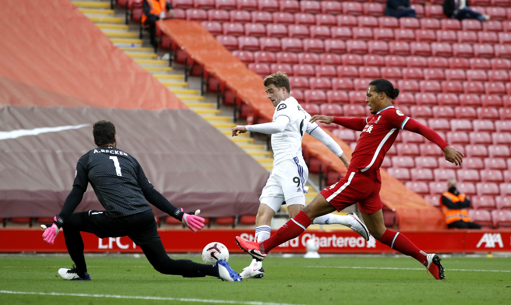 代足球装备 代足球装备